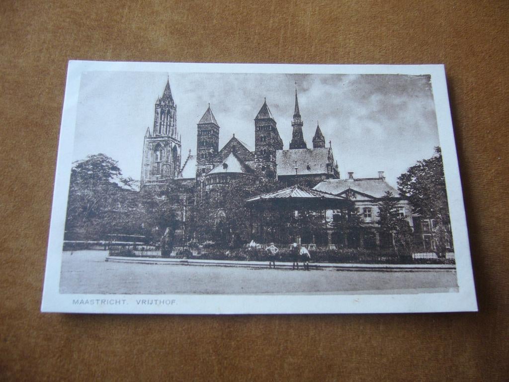 MAASTRICHT  =  VRIJTHOF, Ophalen of Verzenden, 1920 tot 1940, Ongelopen, Limburg