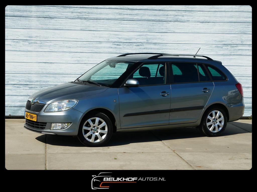 Skoda Fabia Combi 1.2 TSI Ambition Cruise Control Trekhaak, Auto's, Skoda, Voorwielaandrijving, Euro 5, 86 pk, 4 cilinders