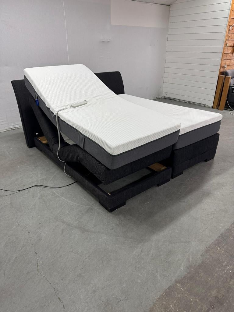 Elektrische boxspring 180x200 memory foam matrassen LEVERING, Tweepersoons, Ophalen of Verzenden, Zo goed als nieuw, 180 cm