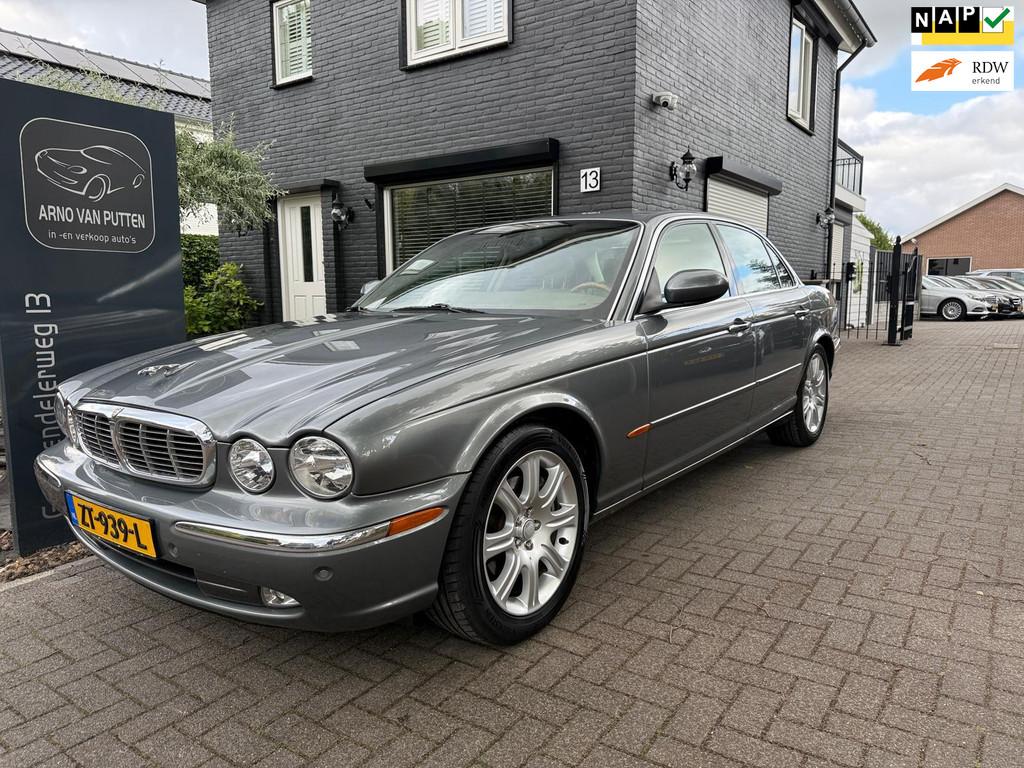 Jaguar XJ 4.2 V8 Executive, Auto's, Automaat, Achterwielaandrijving, Gebruikt, 8 cilinders