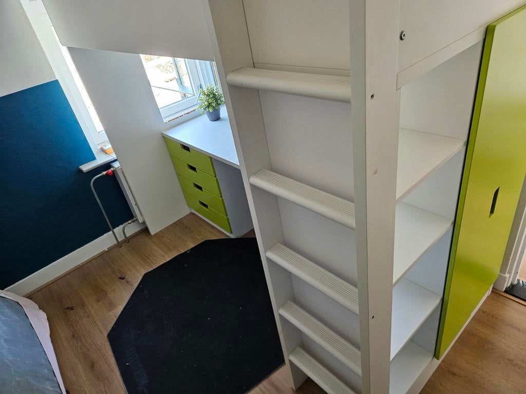Eenpersoons Hoogslaper met Bureau en Opbergruimte, Gebruikt, Eenpersoons, Ophalen of Verzenden, 200 cm
