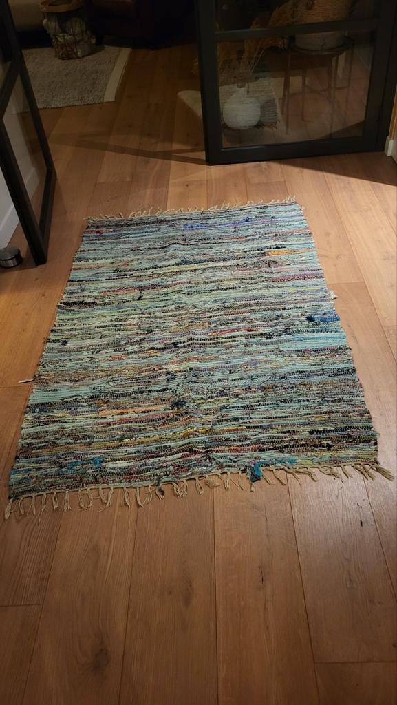 Vloerkleed 150x120 cm - Huisdier/rookvrij, Ophalen, Zo goed als nieuw, 150 tot 200 cm, Rechthoekig