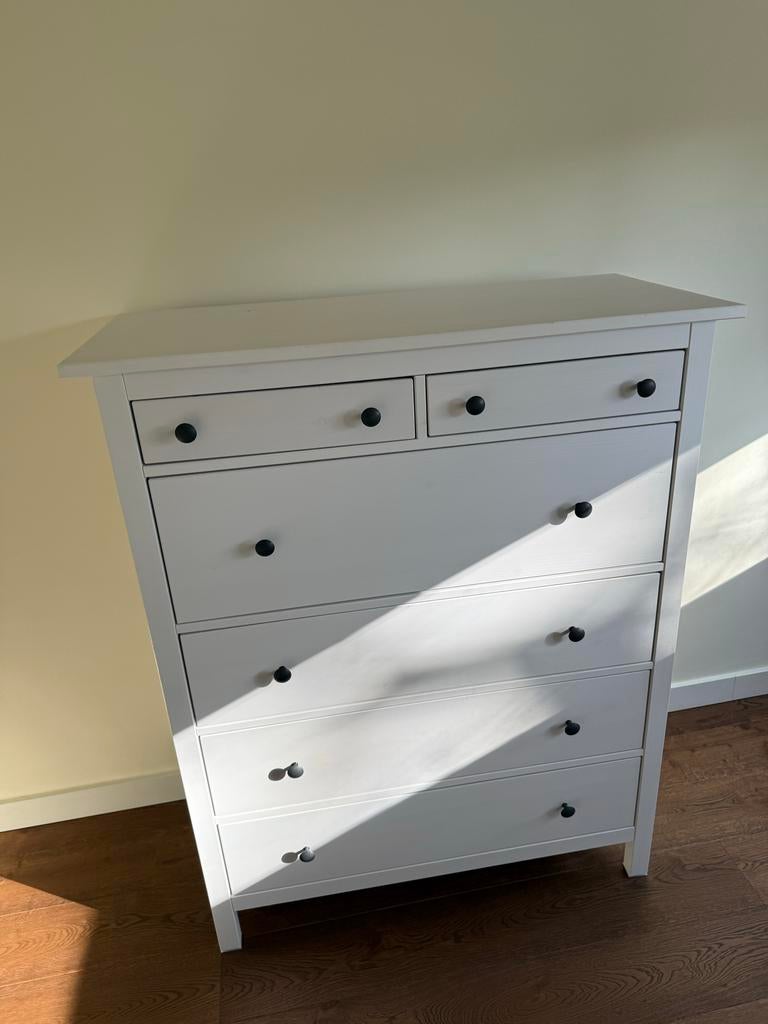 Ikea HEMNES ladekasten wit, Huis en Inrichting, Kasten | Ladekasten, 5 laden of meer, 100 tot 150 cm, Zo goed als nieuw, Grenenhout