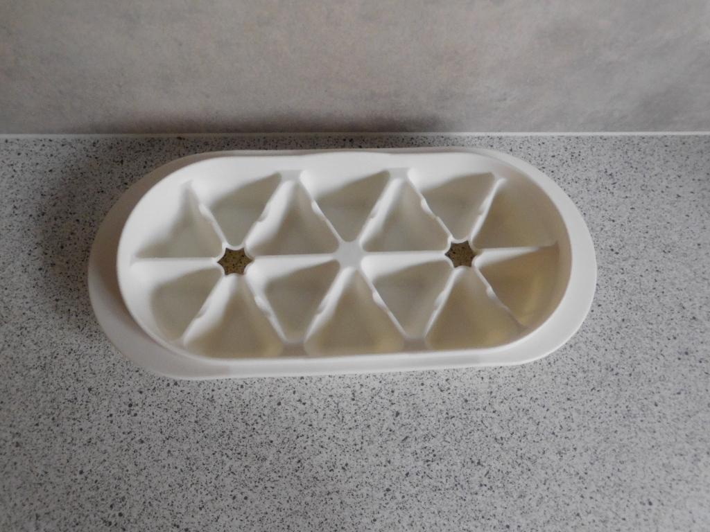 Tupperware IJsklontjes Maker Wit, Ophalen of Verzenden, Zo goed als nieuw, Wit, Overige typen