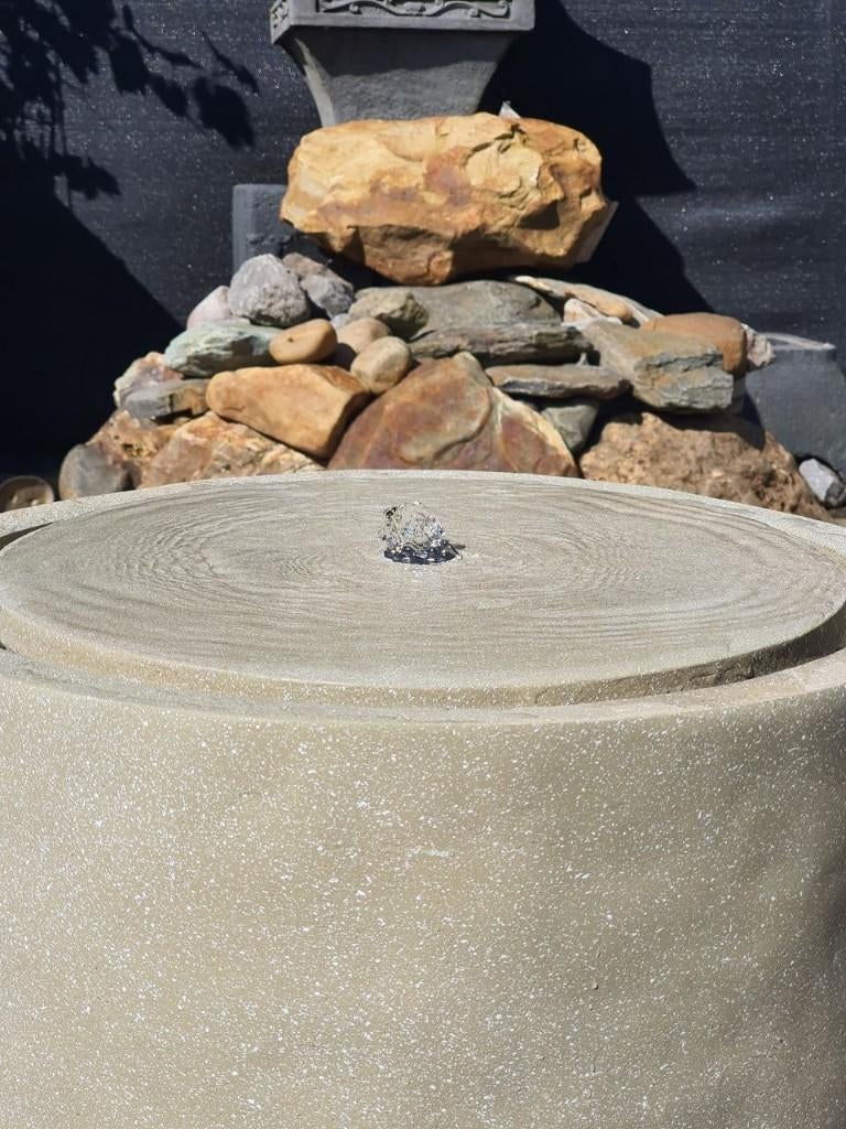 Nieuwe Polyresin fontein voor woonkamer, tuin of balkon!, Ophalen, Nieuw, Kunststof, Fontein