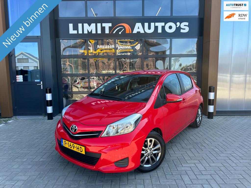 Toyota Yaris 1.3 VVT-i Aspiration Airco/Camera/Navi/El.ramen, Auto's, Voorwielaandrijving, Euro 5, Stof, 4 cilinders