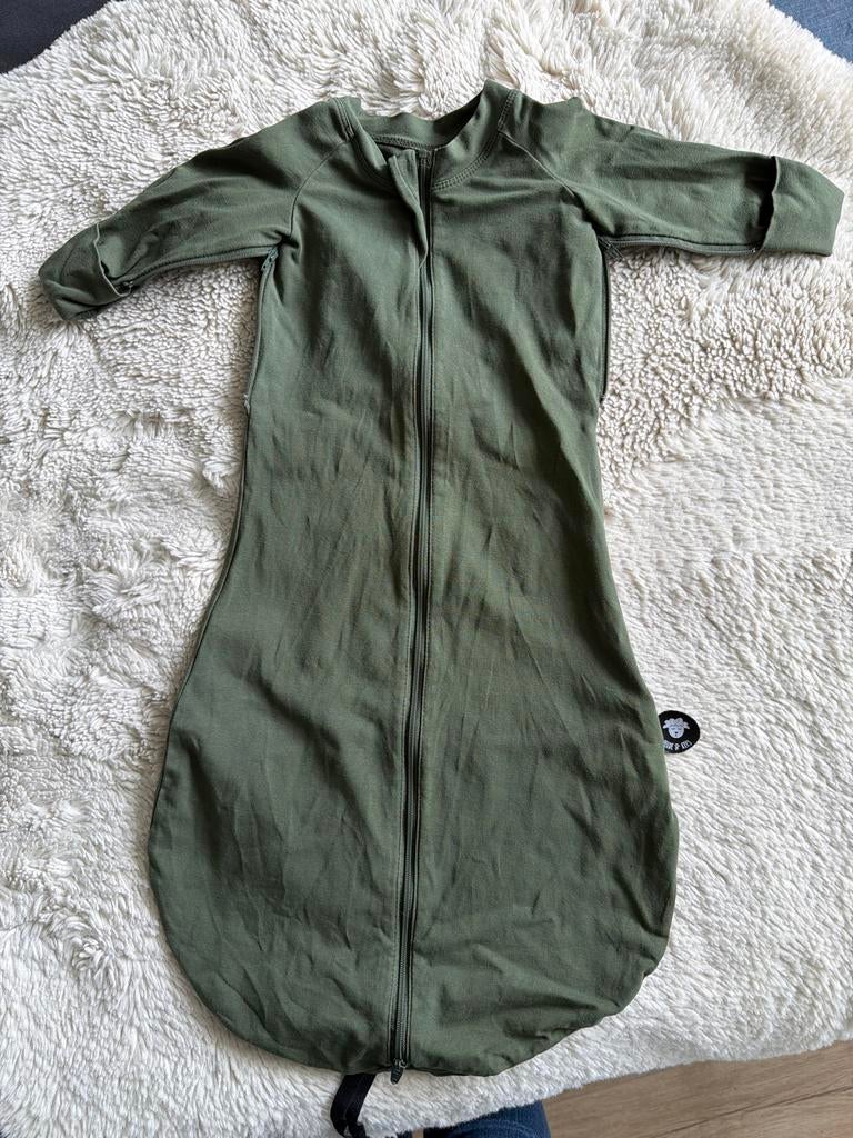 Groene slaapzak met lange mouwen fedde en kees, Kinderen en Baby's, Ophalen of Verzenden, Zo goed als nieuw, Minder dan 70 cm