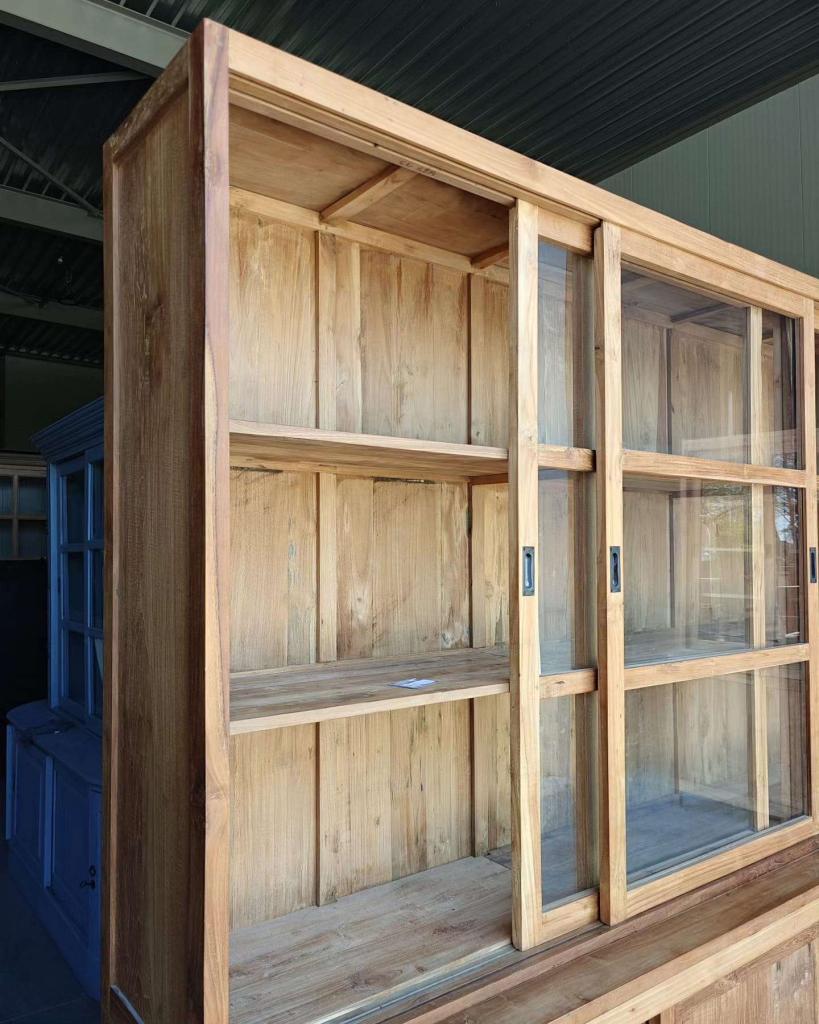 Grote teakhouten schoolkast | Brede buffetkast #5493, Niet ingevuld, Gebruikt, Met deur(en), 200 cm of meer