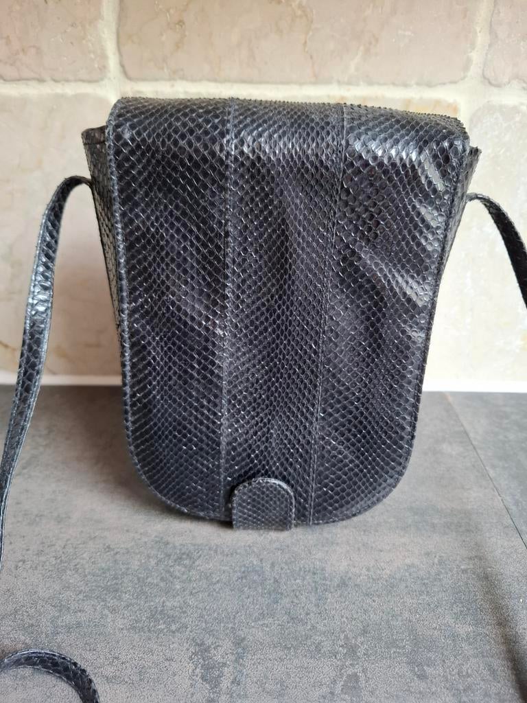 Vintage zwart slangenleer dames schoudertasje., Sieraden, Tassen en Uiterlijk, Tassen | Damestassen, Ophalen of Verzenden, Zo goed als nieuw