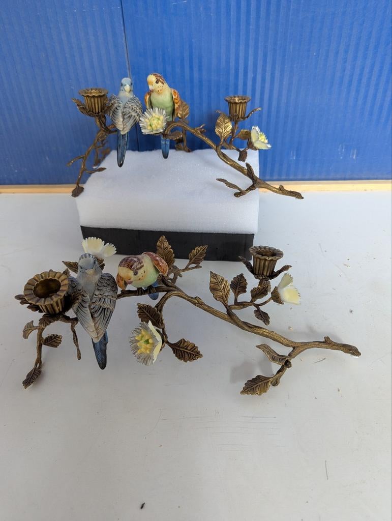 EEN  bronzen kandelaars met vogels en bloemen, Ophalen of Verzenden, Koper of Brons