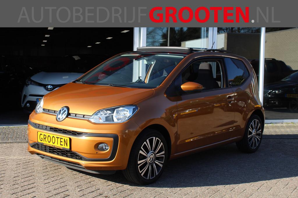 Volkswagen up! 1.0 BMT Sound//Cruise//Airco//Stoelverwarming, Auto's, Volkswagen, Voorwielaandrijving, Stof, Overige kleuren, 4 stoelen