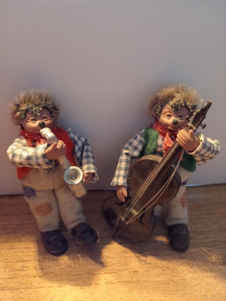 2 kleine Steiff egeltjes met instrumenten, Verzamelen, Ophalen of Verzenden, Gebruikt