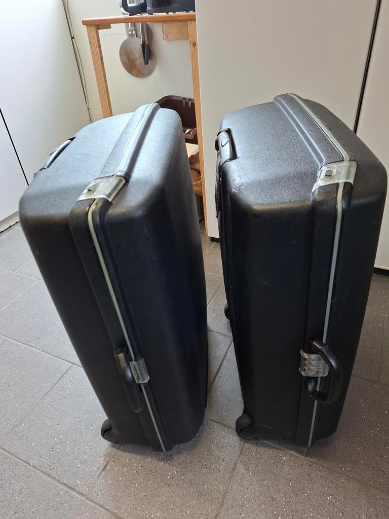 2 trolly oyster koffers 1 samsonite en 1 american tourister, Ophalen, Gebruikt, Hard kunststof, 70 cm of meer