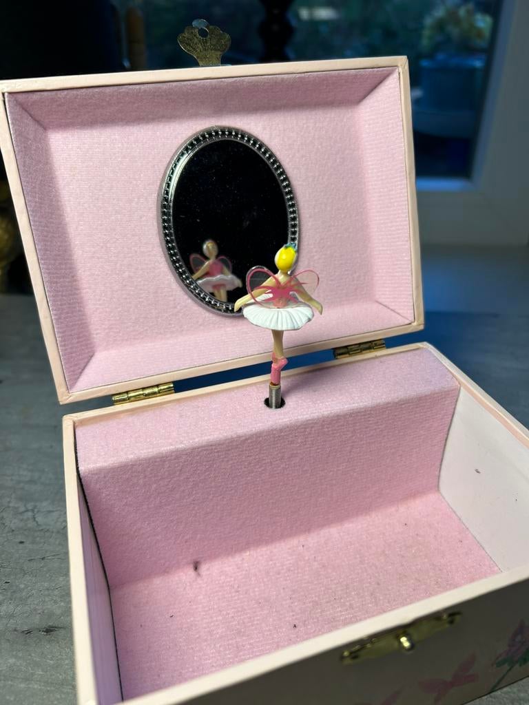 Muziekdoos elfje, maat 15 x 10 x 8 cm, Ophalen of Verzenden