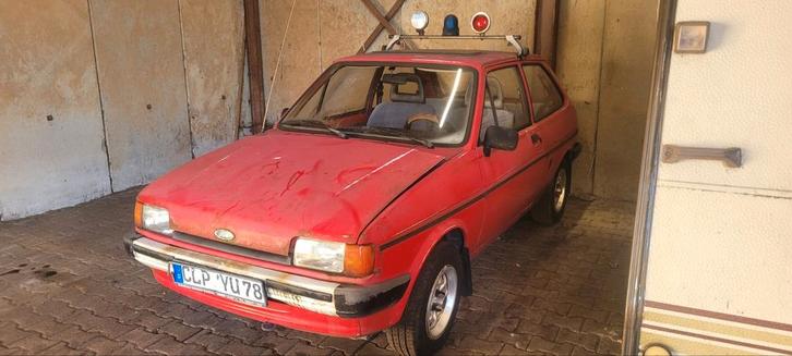 Ford fiesta 1.1 bj 1983 met Duits kenteken loop of sloop, Auto-onderdelen, Overige Auto-onderdelen, Ford, Ophalen of Verzenden