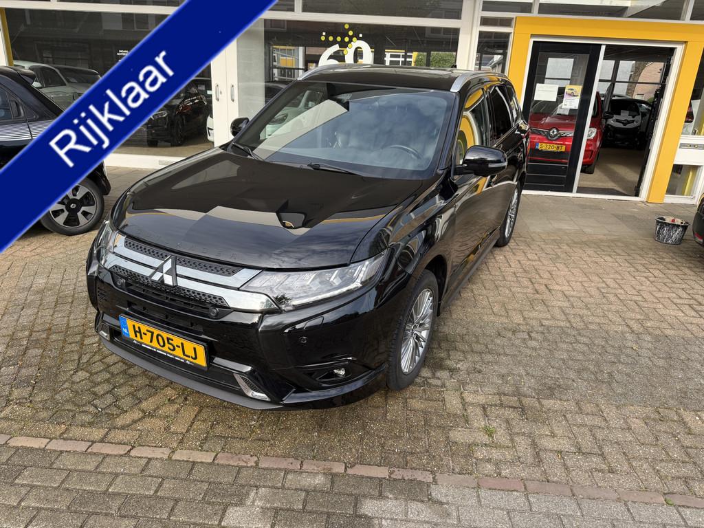 Mitsubishi Outlander 2.4 PHEV Instyle NAVIGATIE CAMARA AIRCO, Automaat, Euro 6, 1865 kg, Bedrijf