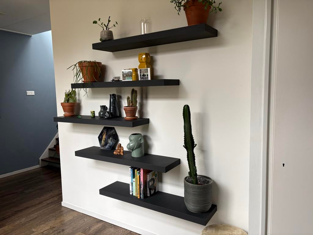 5 antraciet Lack wandplanken van Ikea, Huis en Inrichting, Ophalen, Gebruikt