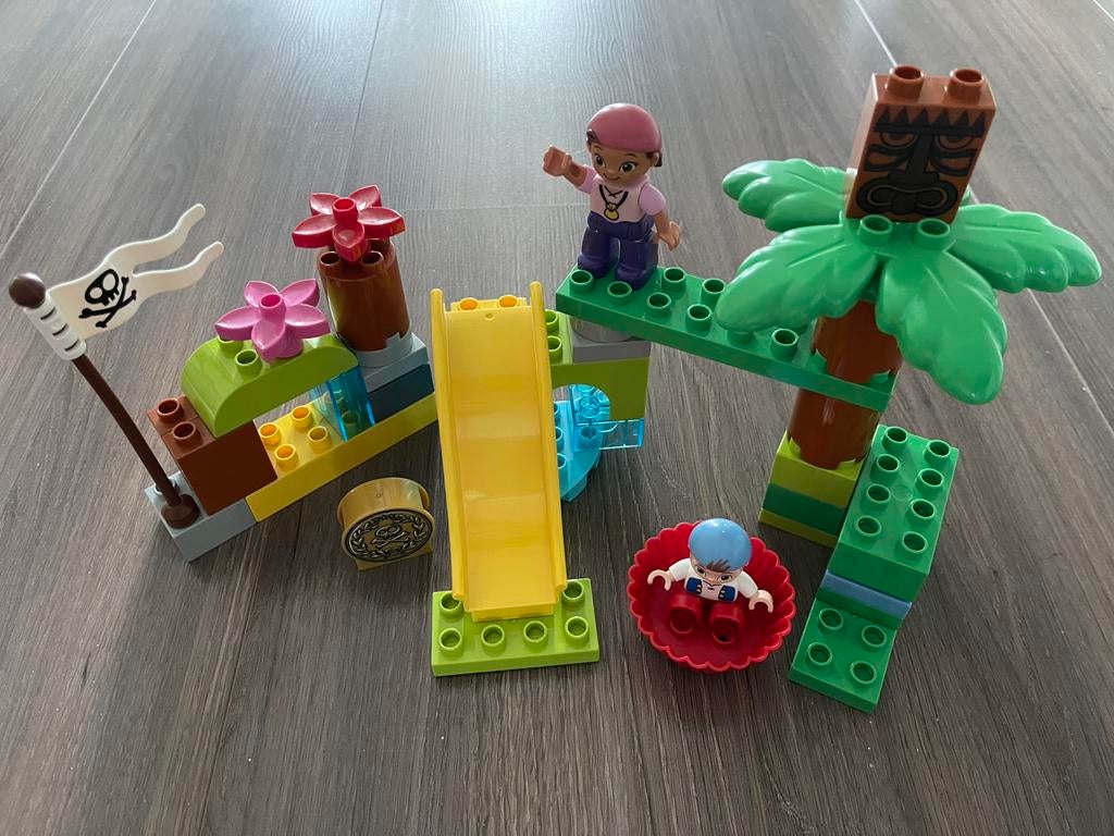 Lego Duplo 10513 Neverland hideout, Compleet, Ophalen of Verzenden, Zo goed als nieuw, Complete set