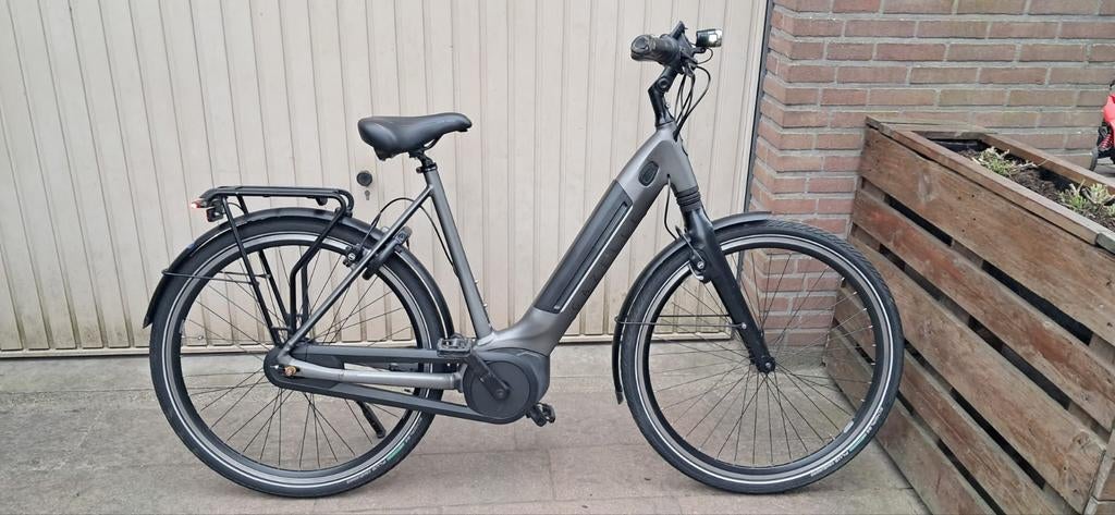 Gazelle ultimate c8+ 28 inch 8v dames ebike
Bosch middenmoto, 55 tot 59 cm, Ophalen, Zo goed als nieuw, Gazelle