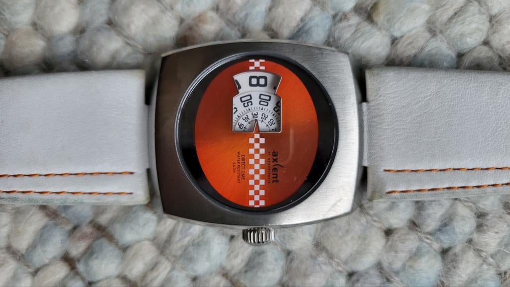 Axcent dames horloge oranje plaat met wit leren band, Ophalen of Verzenden, Leer, Overige merken