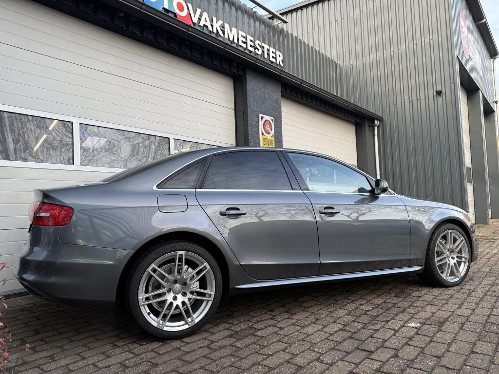 Audi A4 Limousine 1.8 TFSI Business S-Line (bj 2014), Auto's, Navigatiesysteem, Gebruikt, Euro 6, 4 cilinders