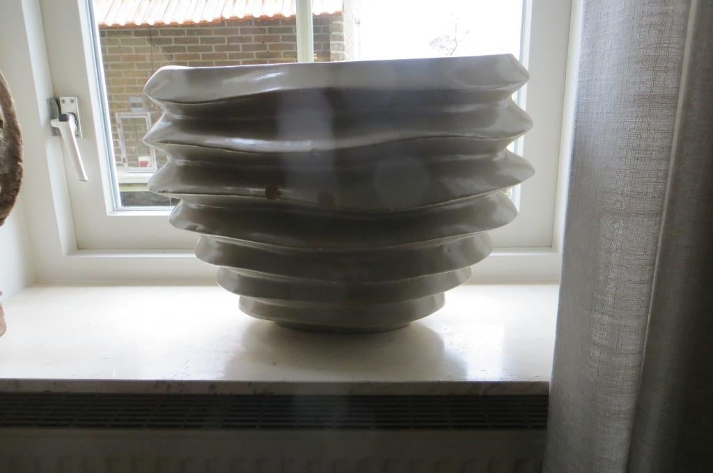 Bloempot beige/zand/champagne kleur, Huis en Inrichting, Woonaccessoires | Vazen, Ophalen, Gebruikt, Overige kleuren, Aardewerk of Porselein