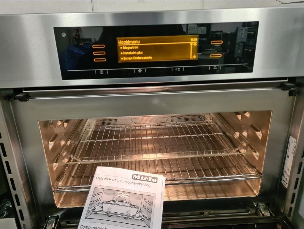 Miele combimagnetron H5080BM met tiptoetsen, Combimagnetron, Crisp, Ophalen of Verzenden, Zo goed als nieuw