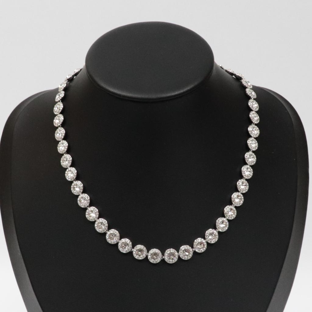 Swarovski Una Angelic Necklace - Zeer Nette Staat, Swarovski, Gebruikt, Support@swarovski.com, Swarovski Platz 1
A-6112 Wattens
Austria