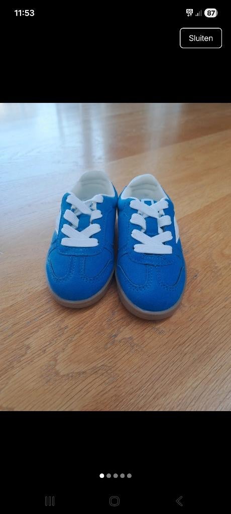 Nieuwe sneakers blauw maat 24, Bluebox, Schoenen, Nieuw, Ophalen of Verzenden