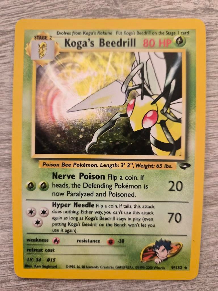Koga's Beedrill holo gym challenge 9/132, Ophalen of Verzenden, Zo goed als nieuw, Losse kaart, Foil
