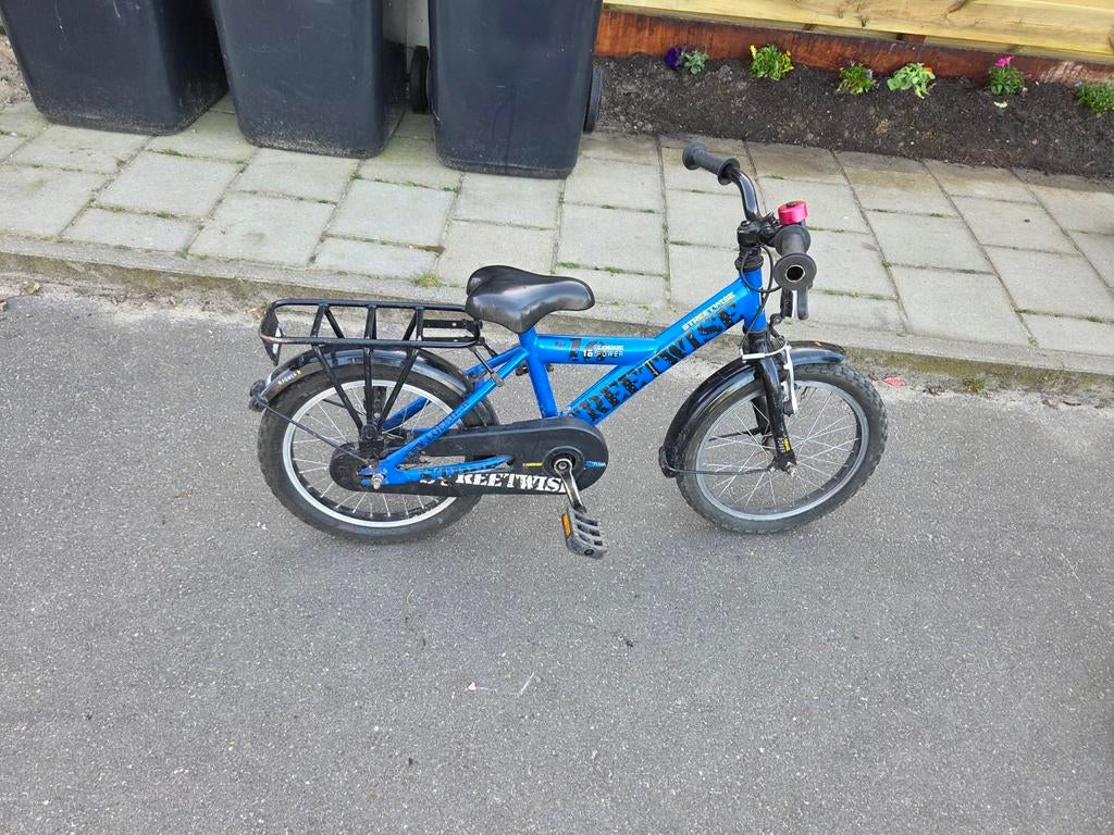 Blauwe kinderfiets met bagagedrager, Fietsen en Brommers, Ophalen, Gebruikt, 16 tot 20 inch, KEETWIES