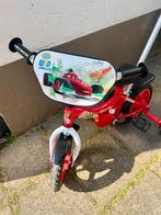 Cars fiets met duwstang 10 inch, Fietsen en Brommers, Fietsen | Kinderfietsjes, Ophalen, Zo goed als nieuw, Minder dan 16 inch