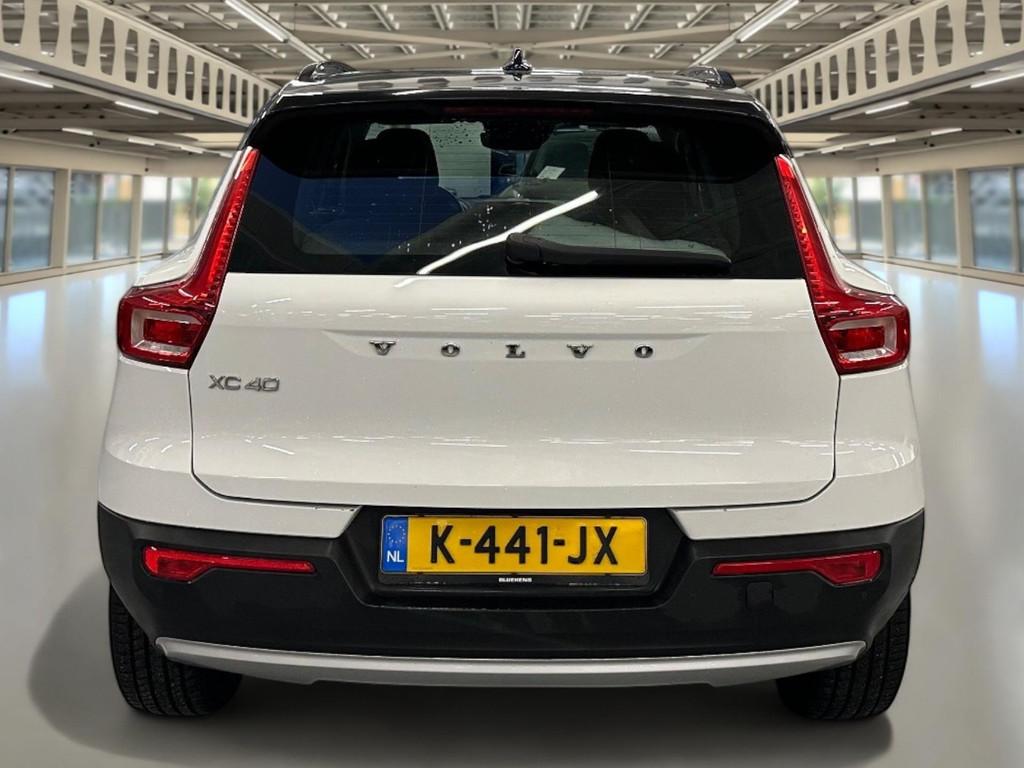 Volvo XC40 1.5 T2 Business Pro Navi+Camera,Trekhaak, elektri, Gebruikt, Euro 6, 129 pk, Wit