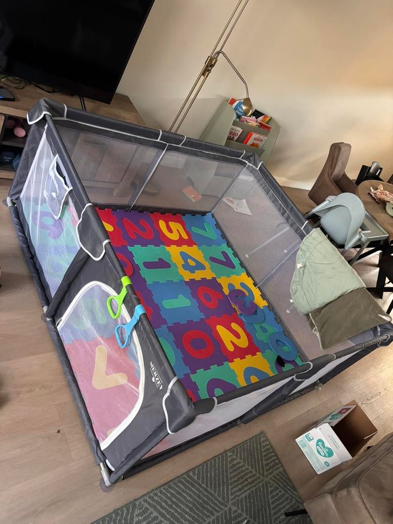 Grondbox 150x150 ZGAN, Ophalen, Zo goed als nieuw