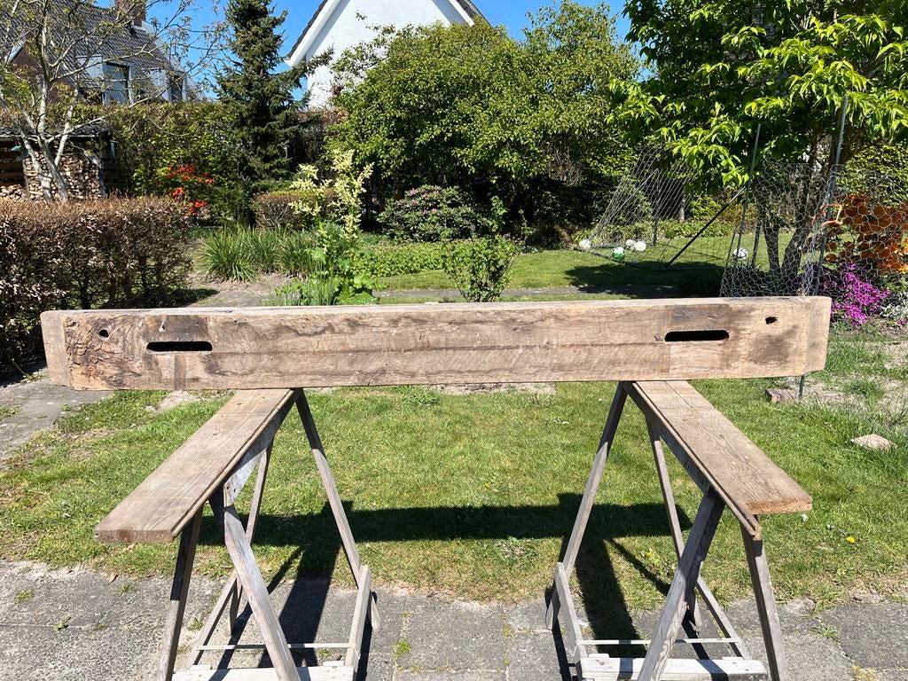 Oude balk met unieke bewerkingen, Doe-het-zelf en Verbouw, Hout en Planken, Ophalen, Gebruikt, 50 mm of meer, Balk