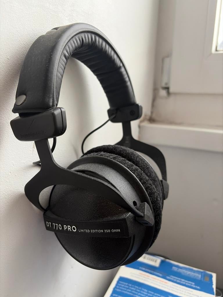 Beyerdynamic DT 770 Pro Limited Edition 250 Ohm Koptelefoon, Audio, Tv en Foto, Koptelefoons, Ophalen of Verzenden, Gebruikt, Over oor (circumaural)