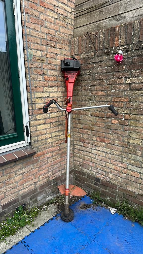 Bosmaaier, Ophalen, Zo goed als nieuw, 10 tot 30 cm, Benzine