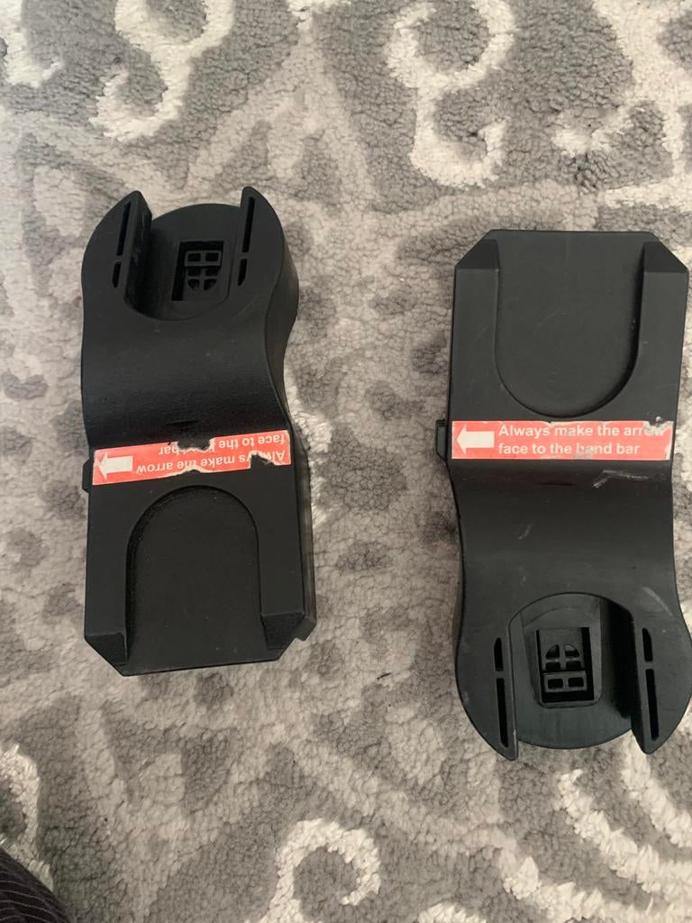 Set van Isofix adapters.  voor diverse merken autostoeltjes., Ophalen of Verzenden, Zo goed als nieuw