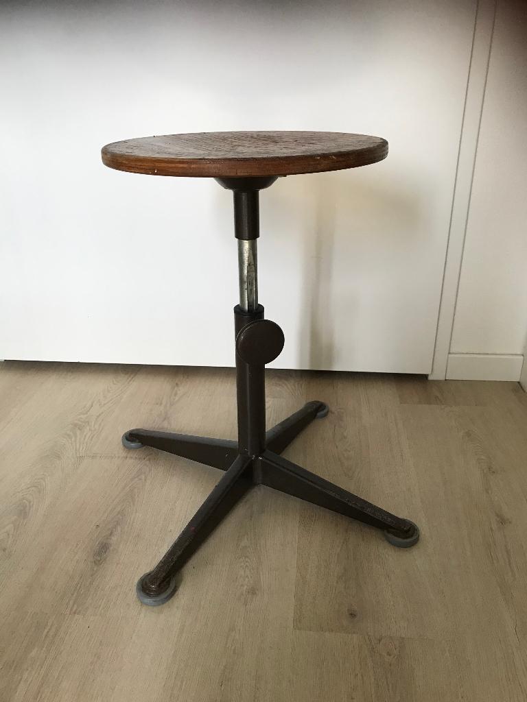 Friso Kramer Ahrend de Cirkel Kruk Krukje, Huis en Inrichting, Ophalen, Gebruikt, Overige kleuren, Eén