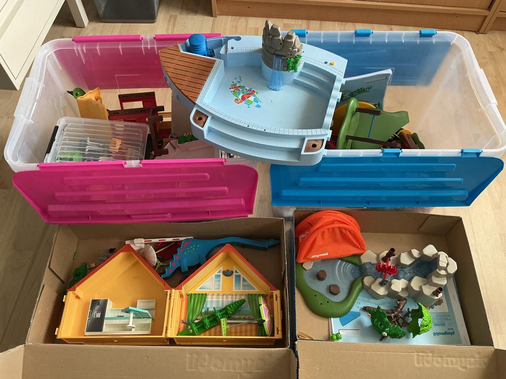 Grote partij Playmobil met diverse sets en losse onderdelen, Ophalen of Verzenden, Gebruikt, Los playmobil
