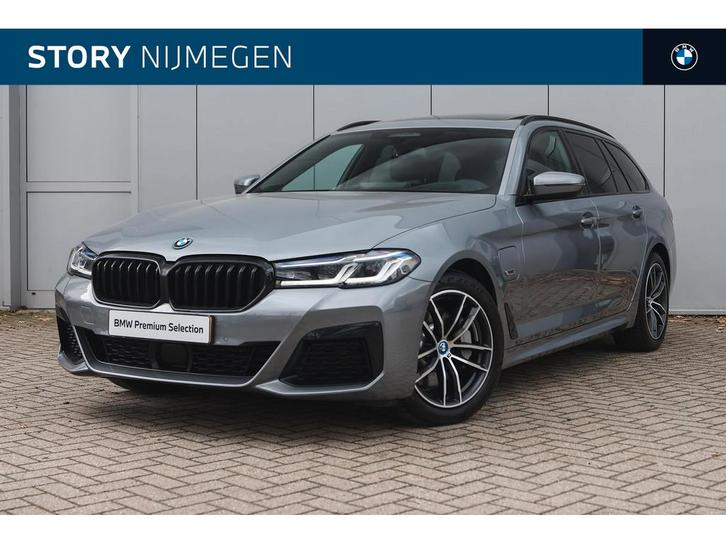 BMW 5 Serie Touring 530e High Executive M Sport Automaat / P, Auto's, BMW, Bedrijf, Te koop, 5-Serie, Achteruitrijcamera, Adaptive Cruise Control