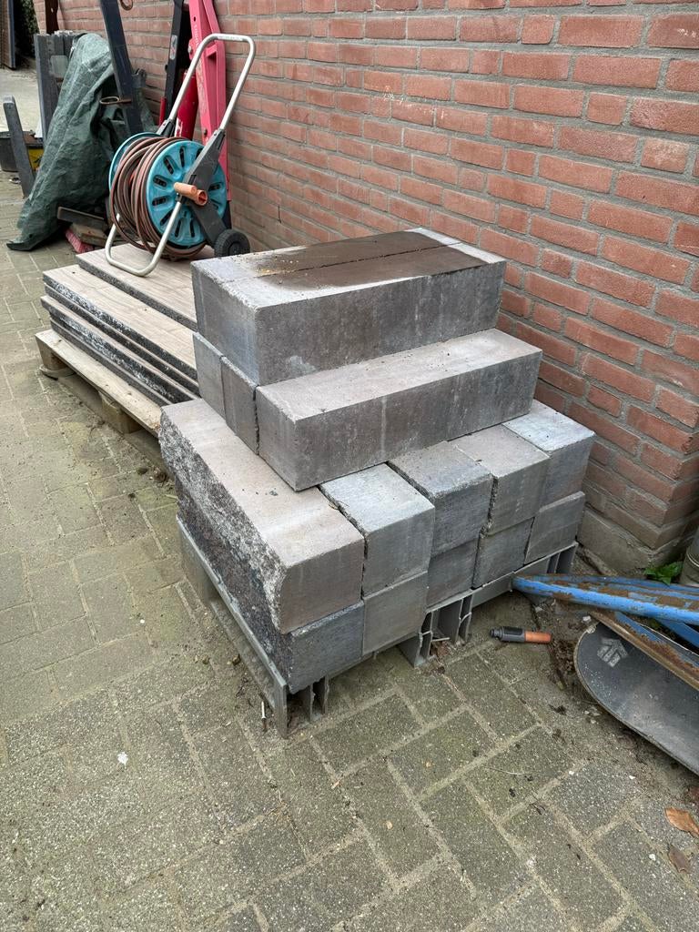 Stapelblokken voor tuin of oprit, Tuin en Terras, Ophalen, Gebruikt, Overige typen, Minder dan 5 m²