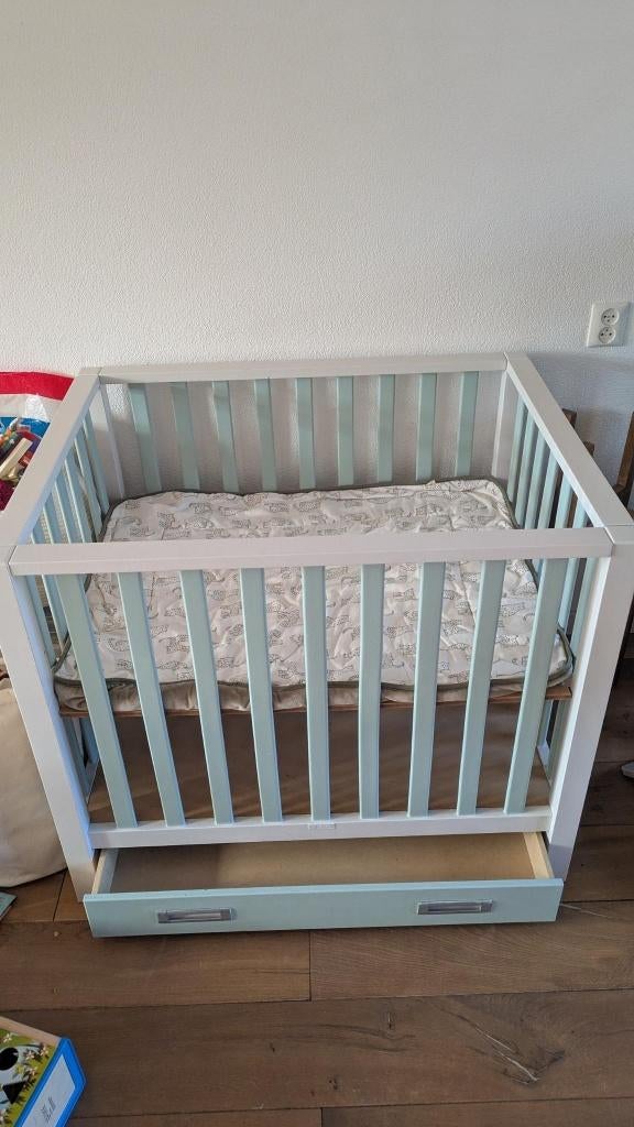 Houten box met lade en in hoogte verstelbaar, Ophalen, Gebruikt, Rechthoekig, In hoogte verstelbaar