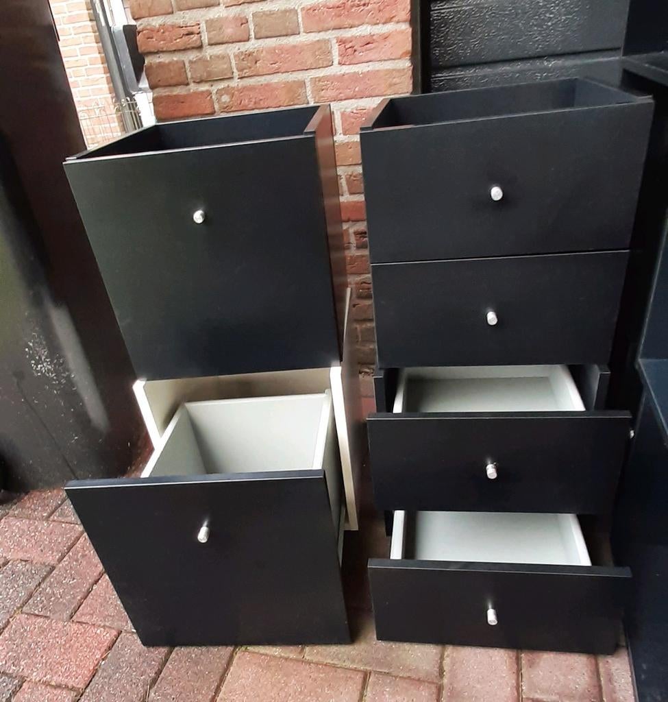 7 deurtjes,  4 ladekasten voor ikea kallax Vakkenkast, Ophalen