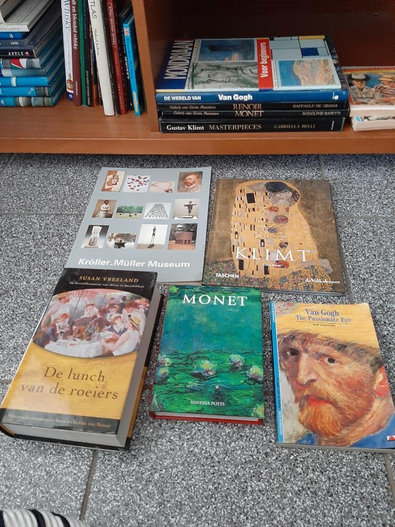Boeken over schilderkunst Renoir-Gogh-Klimt-Mondriaan-Manet, Ophalen of Verzenden, Zo goed als nieuw, Schilder- en Tekenkunst