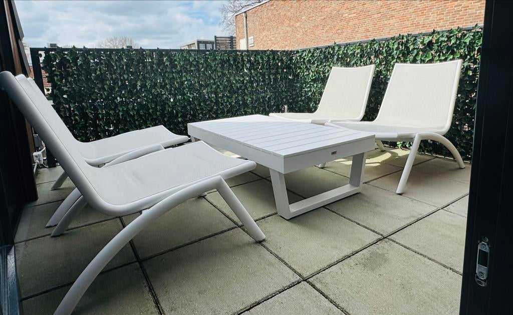 Loungeset met Modica tafel en Siena stoelen, Ophalen, 4 zitplaatsen, Bijzettafel, Aluminium
