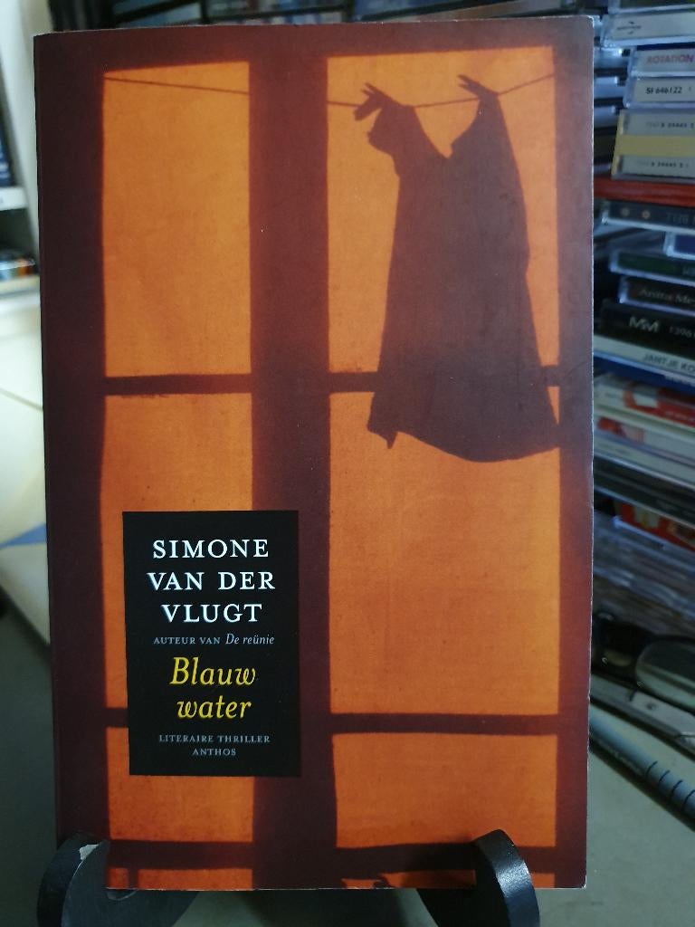 Simone van der Vlugt - Blauw water, Boeken, Ophalen, Zo goed als nieuw