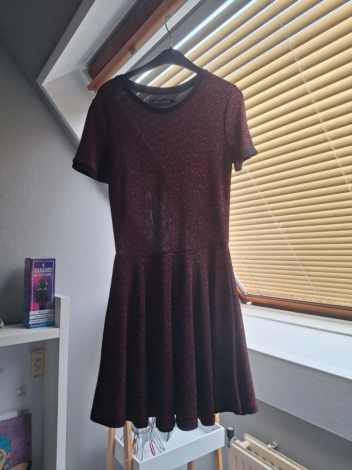 Glitter jurk Frankie & Liberty maat 16, Kleding | Dames, Jurken, Zo goed als nieuw, Maat 34 (XS) of kleiner, Overige kleuren, Boven de knie