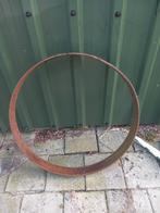 Bandijzer houten wiel wupkar, Ophalen