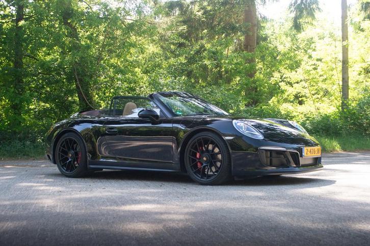Porsche 911 GTS Cabrio 991.2 | 32.000km | Sportchrono | Akra, Auto's, Porsche, Particulier, Achteruitrijcamera, Airconditioning
